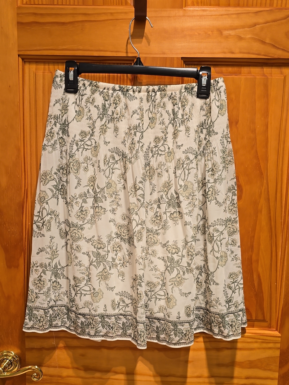 Max Studio Green & Ceam Floral Print Skirt